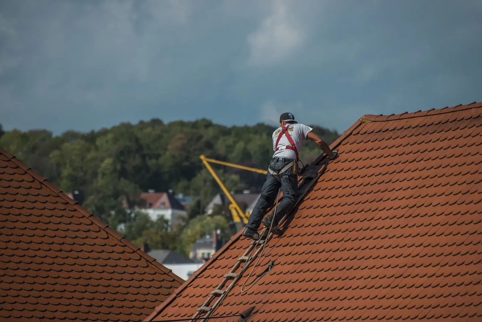 Chantier de rénovation de couverture en cours